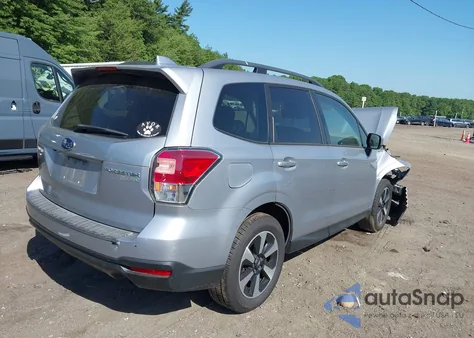 2017 Subaru Forester 2.5I Premium из США, поврежденный, VIN JF2SJAEC1HH507602